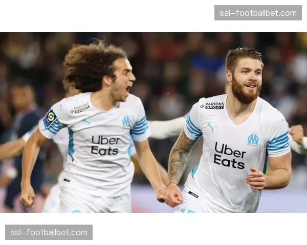 前法甲球员因涉嫌参与赌球案被警方传唤