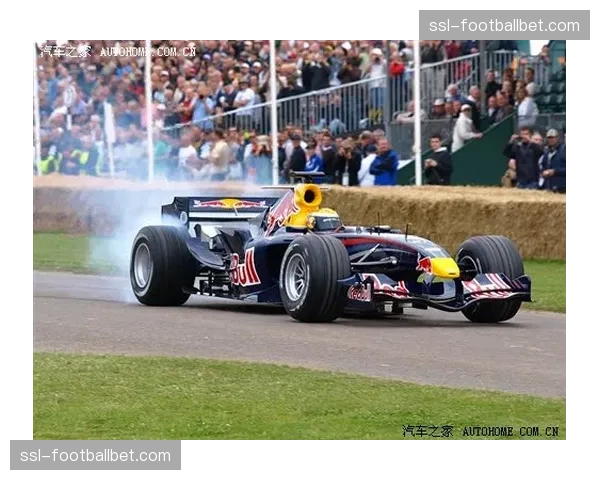 “副将的价值重估：从巴黎-鲁贝看现代古典赛车队的角色分工”