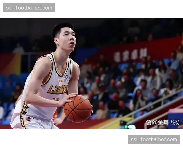 【2026年4月CBA联赛低位防守体系趋势分析·人物·专访胡金秋专访：坦言增重后如何在保持移动速度的同时提升低位防守